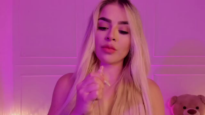 mia-klein
