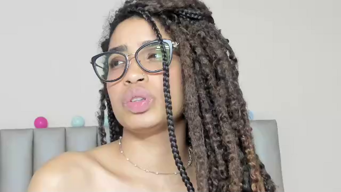 tessa-thomp