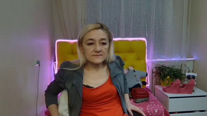 karmen-hiron