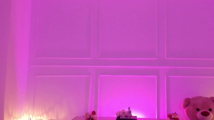 mia-klein