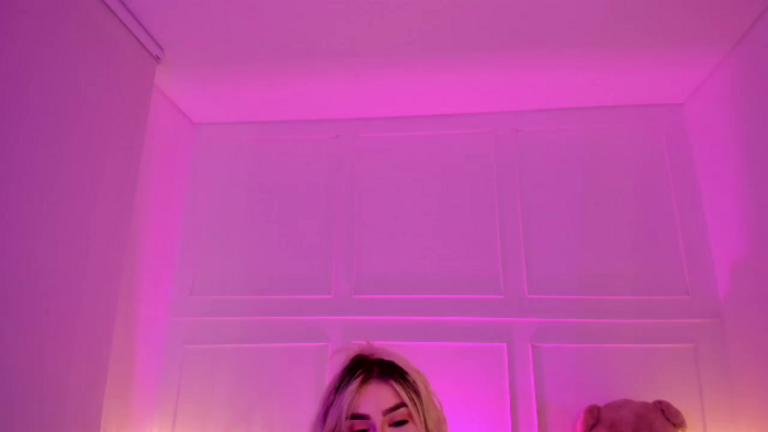 mia-klein