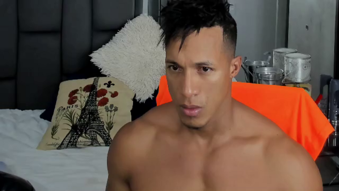 mat-strong