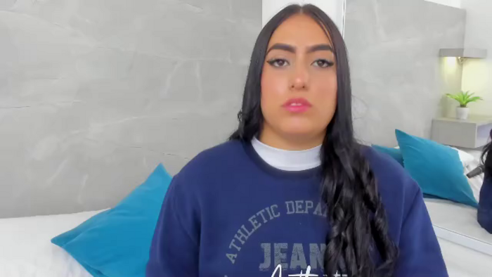 samantha-lojan