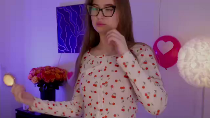 lilly-colins