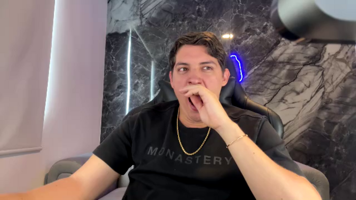 max-corner
