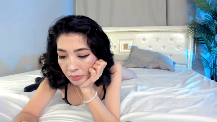 shaya-asian