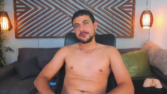paul-riveraa