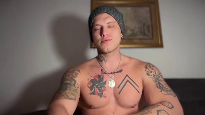 richie-grey