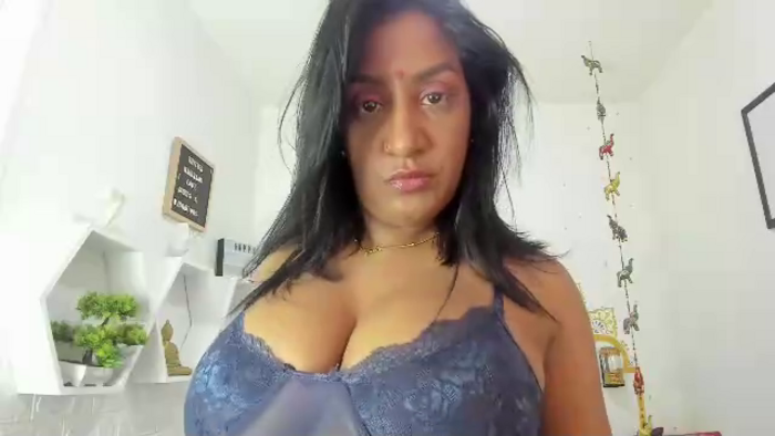 lady-nahir