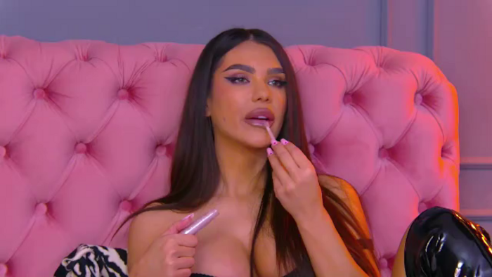 nicole-diva