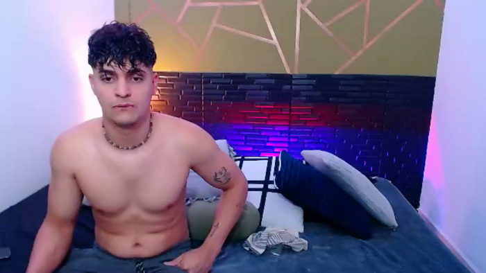 jordan-velez-and-rooney-saenz