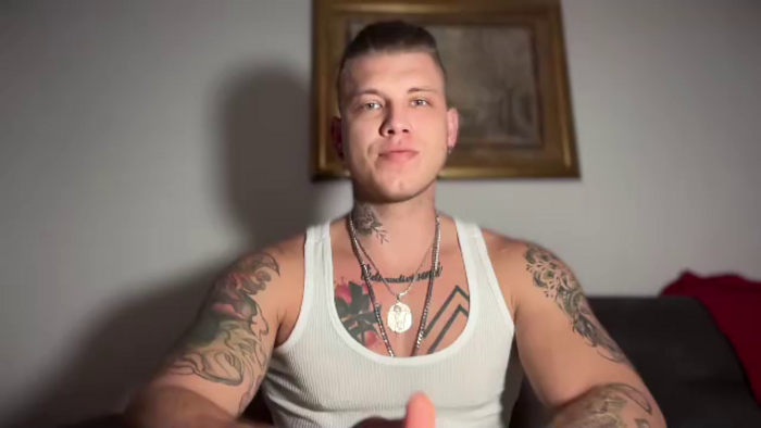 richie-grey