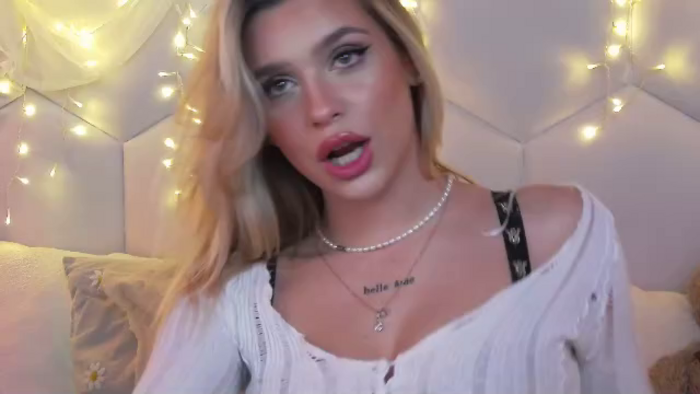 maci-reynolds