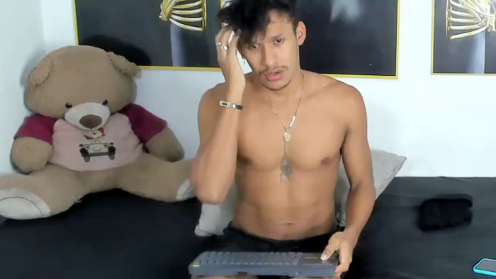 stiven-browm