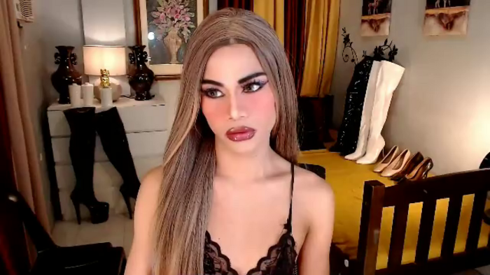 trish-reds