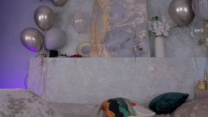 moni-fox