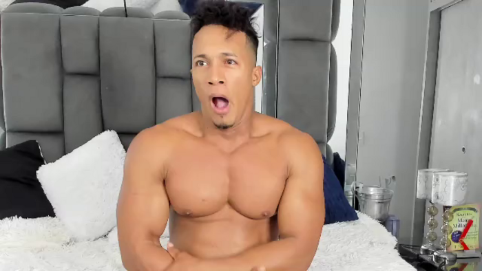 mat-strong