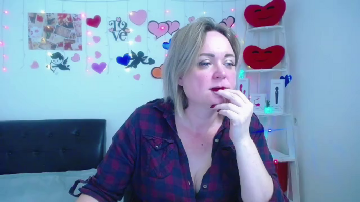 sneaky-kate
