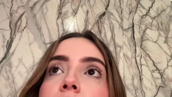 zoe-gray