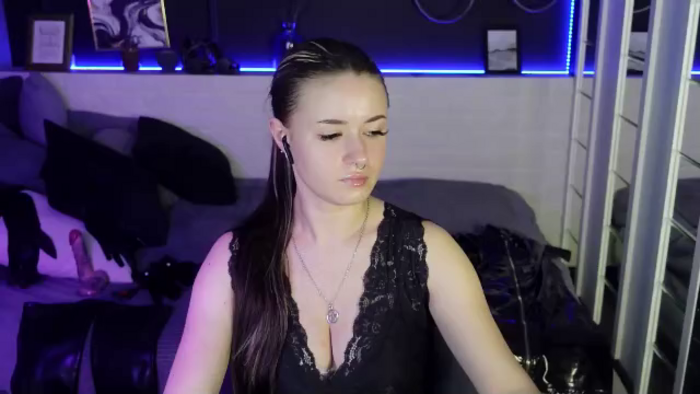 lily-loyd