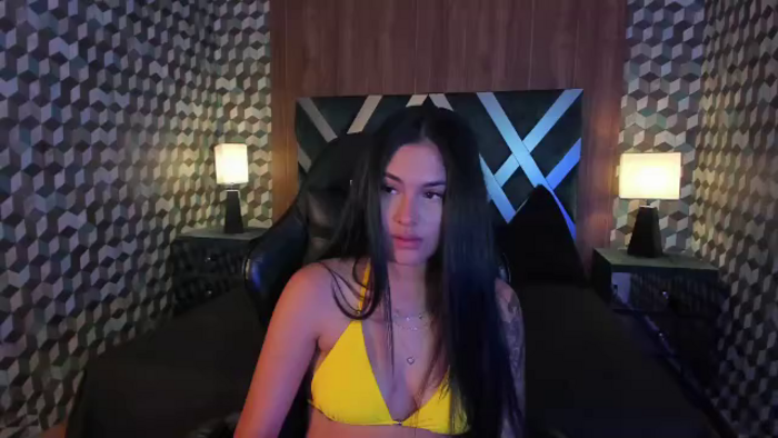 mia-elowen
