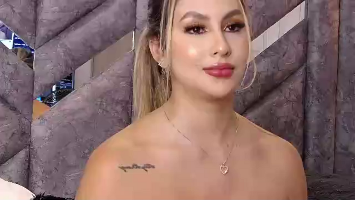 samantha-dumont