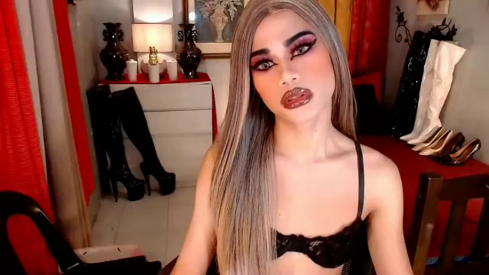 trish-reds