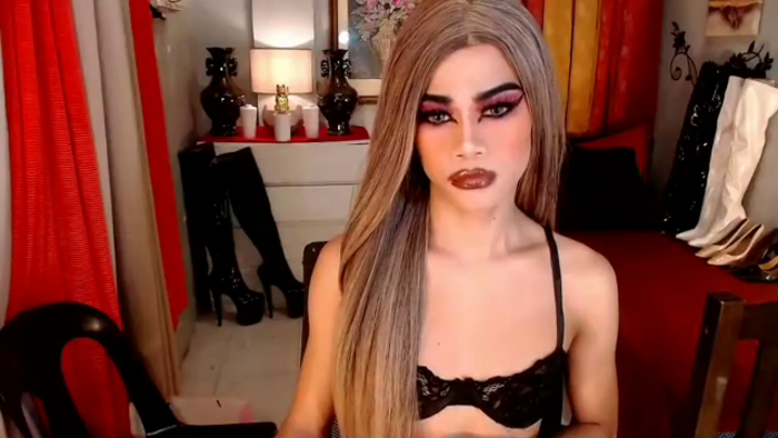 trish-reds