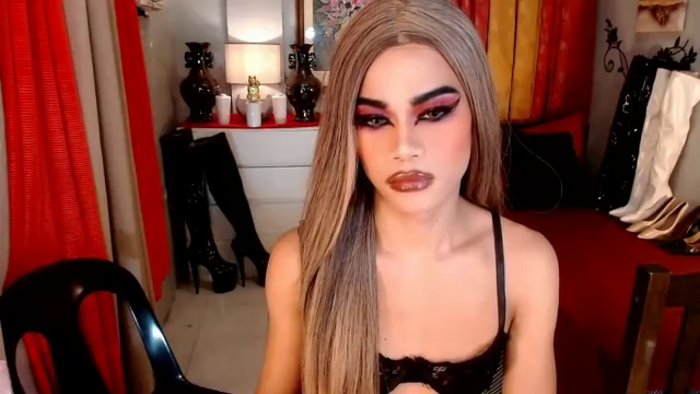 trish-reds