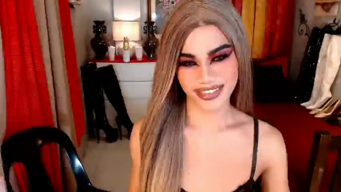 trish-reds
