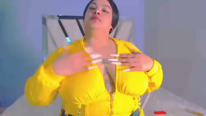 stefany-hernandez