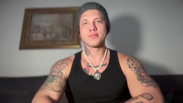 richie-grey