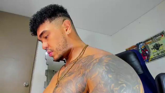 zeus-strong