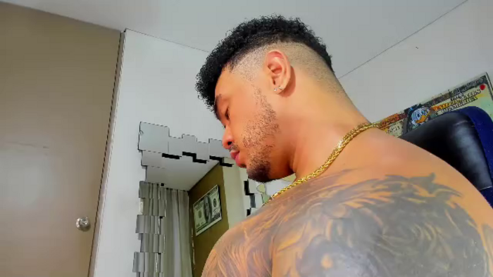 zeus-strong