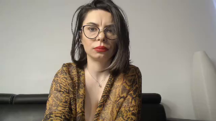 larissa-simson
