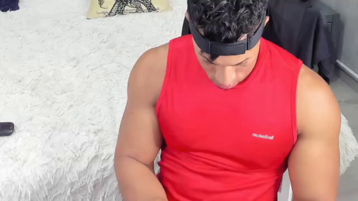 mat-strong