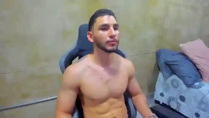 2025/03/03/flirt4free-louis-connor-00-53-49