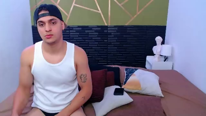 jordan-velez-and-rooney-saenz