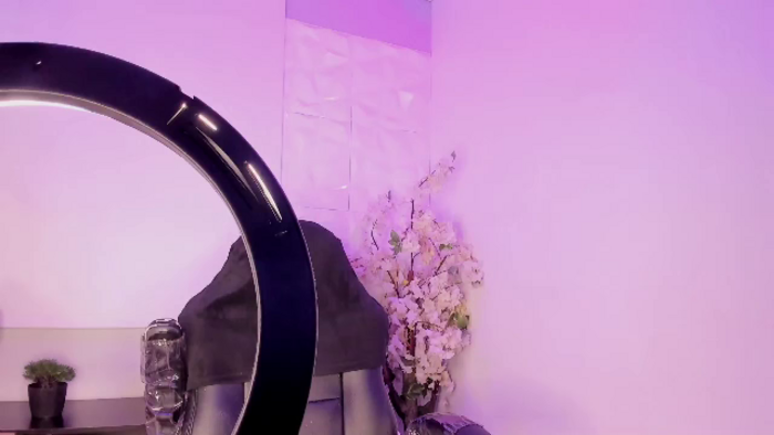 natasha-smiith