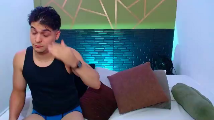 jordan-velez-and-rooney-saenz