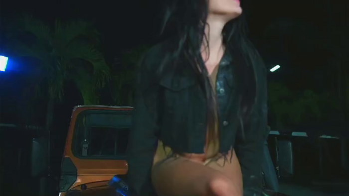 mansion-girls
