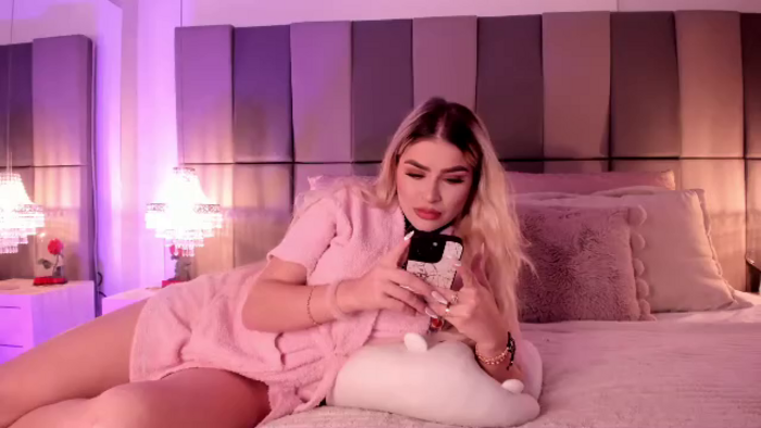 mia-klein