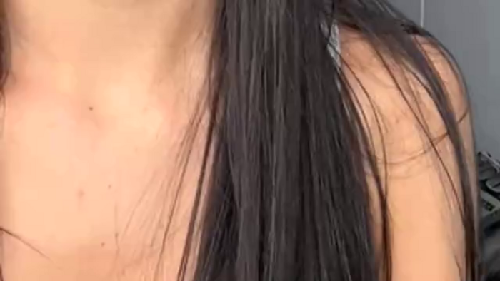 kylie-whitee