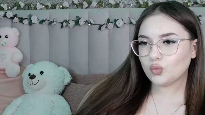 lindsey-lu