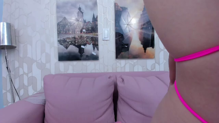 mia-quevedo