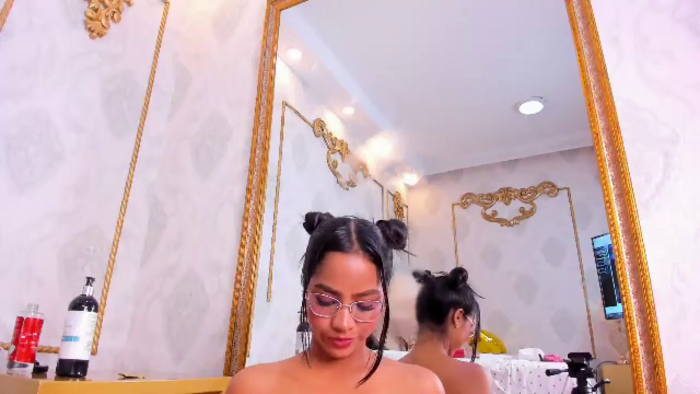 lucy-leah