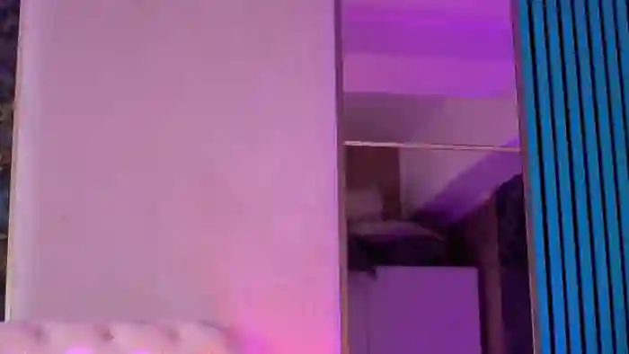 2025/03/15/flirt4free-isabelle-hunt-07-08-20