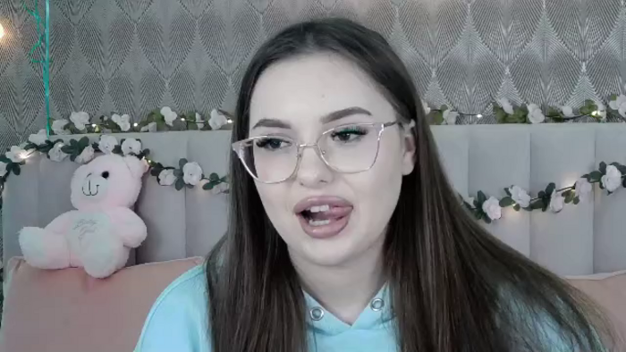 lindsey-lu