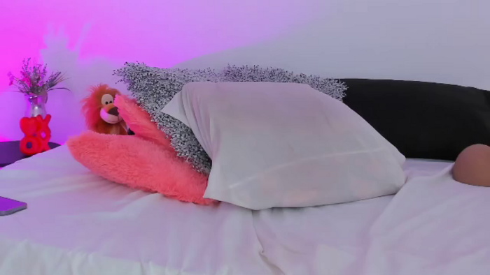 miia-foxx