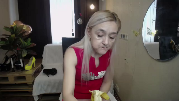 karmen-hiron
